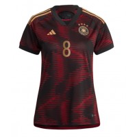 Tyskland Leon Goretzka #8 Bortatröja Kvinnor VM 2022 Korta ärmar